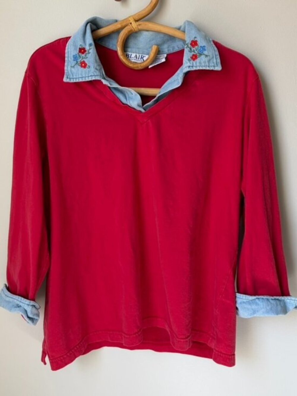 Vintage Blair Red Denim Collar Embroidered Flowers Women's Large